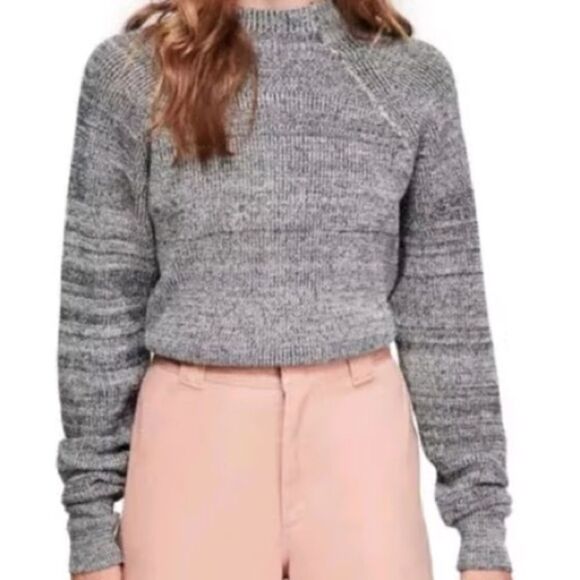 LIKE NEW FREE PEOPLE THICK KNIT CROPPED MOCK NECK SWEATER GRAY SIZE MEDIUM - Picture 1 of 5